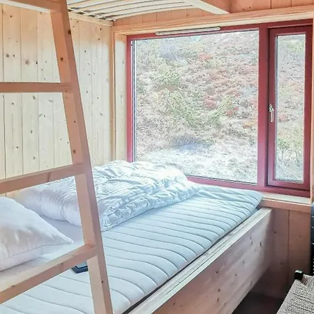 Modern Lines And Coziness In 度假居 海姆瑟达尔