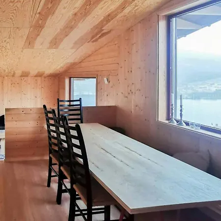 Modern Lines And Coziness In * 海姆瑟达尔