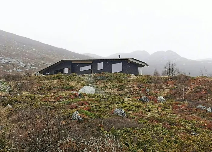 Modern Lines And Coziness In 海姆瑟达尔
