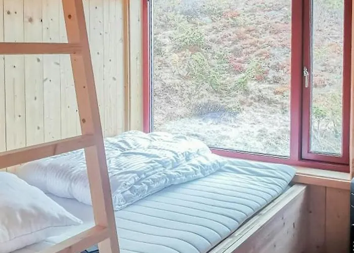 Modern Lines And Coziness In 度假居 海姆瑟达尔